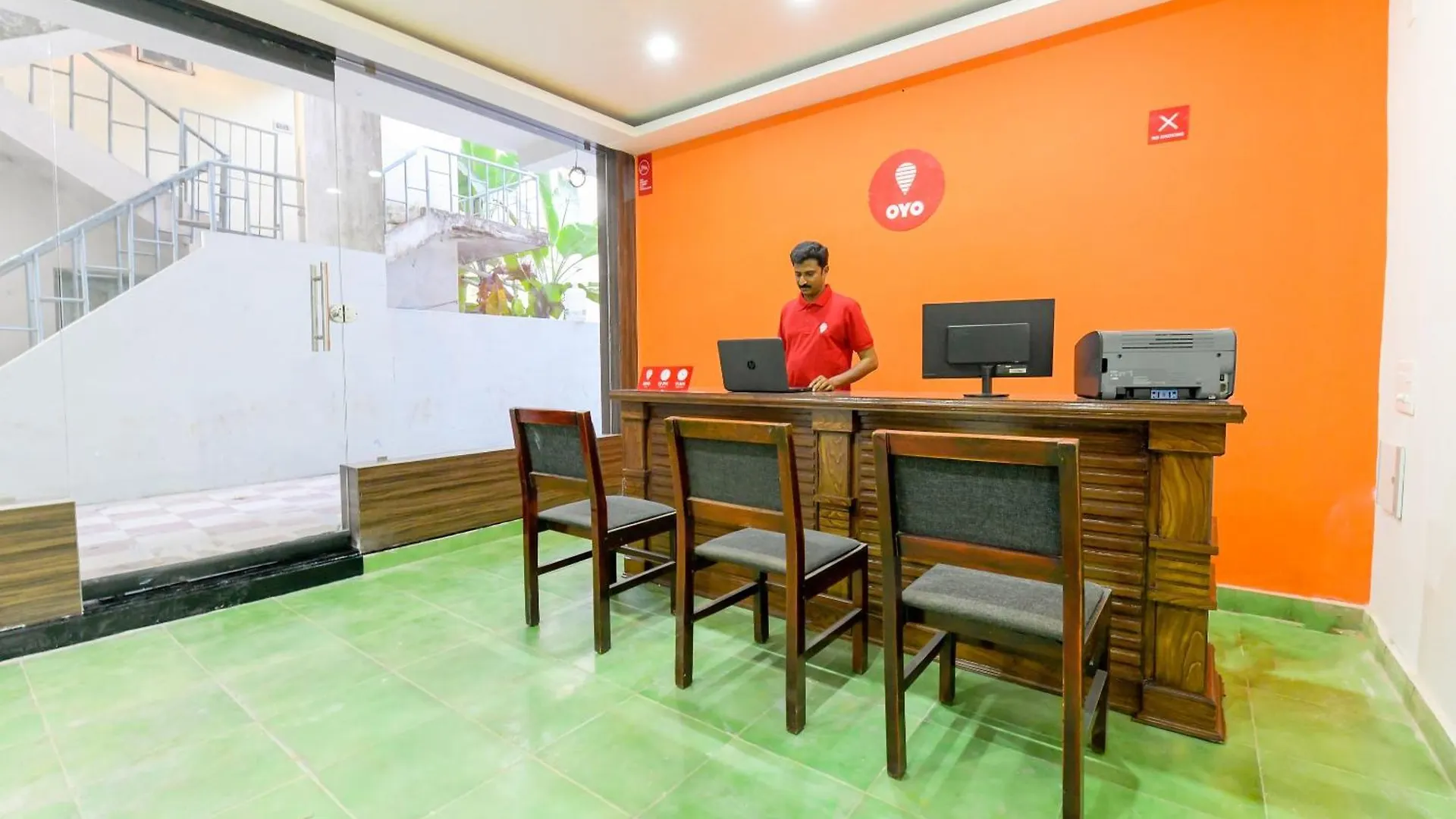 Hotel O Amare Highway Residency Alappuzha